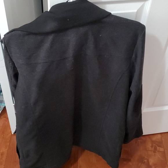 Jacket - Picture 2 of 3